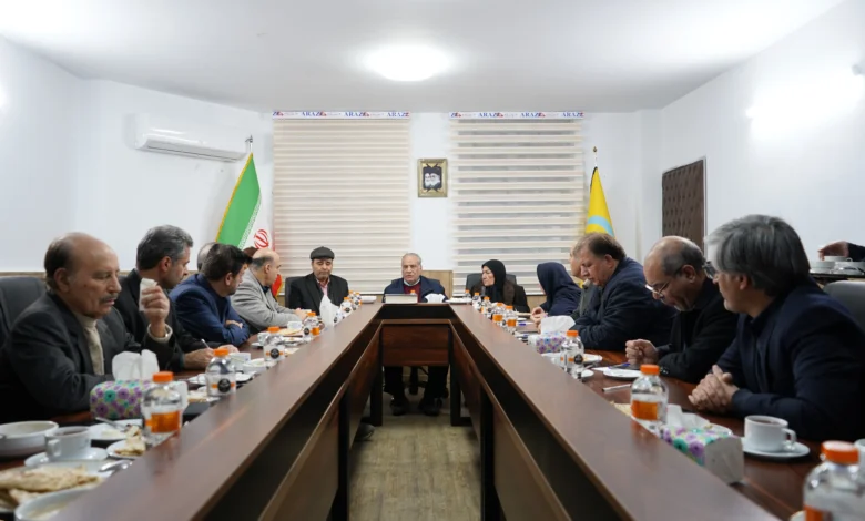 قرائت حکم رئیس‌جمهور برای سازمان نظام روان‌شناسی در جلسه رسمی.